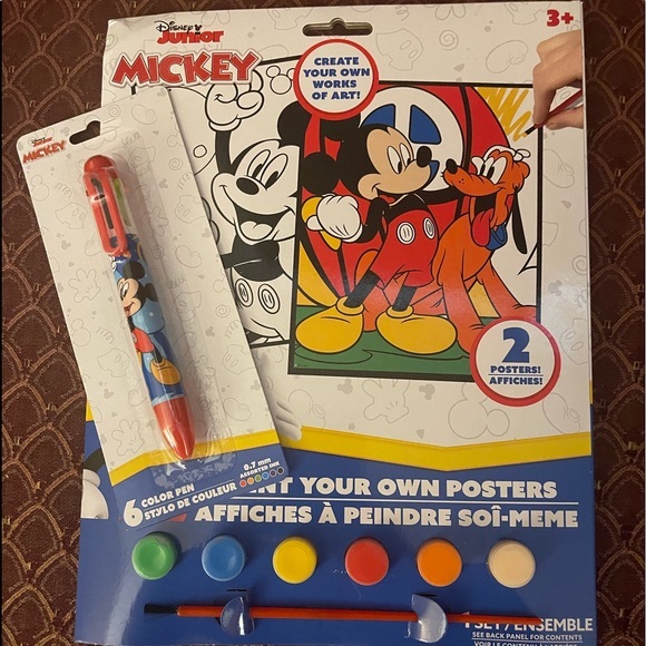 NWT Mickey Mouse 2 poster paint set with matching pen. - Picture 1 of 1